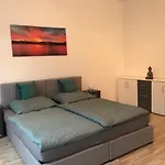 2 Zimmer-apartment 72 Qm Bei Berlin * Velten