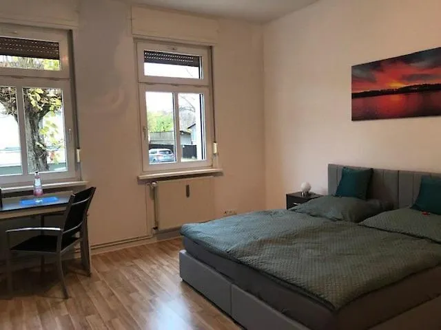 2 Zimmer-apartment 72 Qm Bei Berlin *